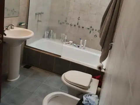 Casa en Venta 96 años