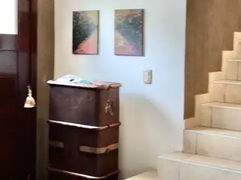 Casa en Venta con 4 cocheras