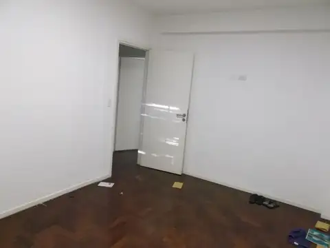 Depto Tipo Casa 5 ambientes con 2 baños