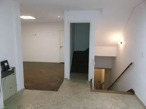 Depto Tipo Casa en Venta de 5 ambientes