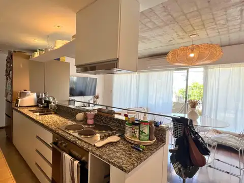 Lavalle 3100, Piso 4