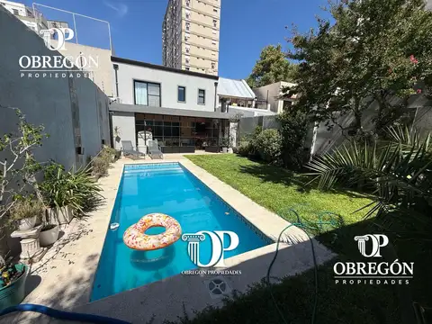 Casa 7 ambientes con 3 baños