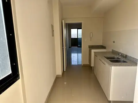 Av. Mate de Luna al 2100