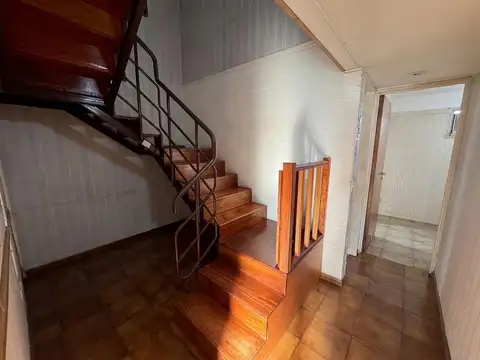 Departamento 5 ambientes con 4 baños