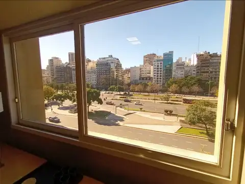 Oficina 5 ambientes con 2 baños