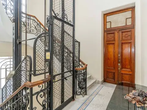 Marcelo Torcuato de Alvear 1600