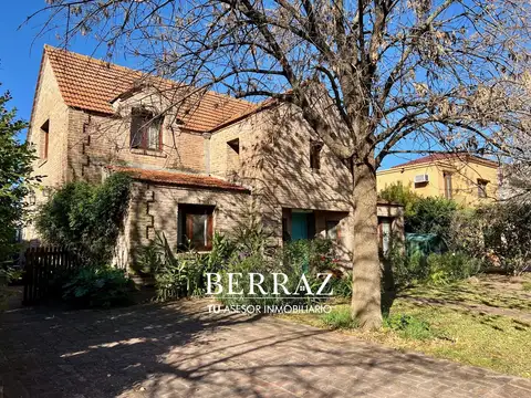 Casa venta 7 ambientes en El Molino Pilar lote de 816,57 m2