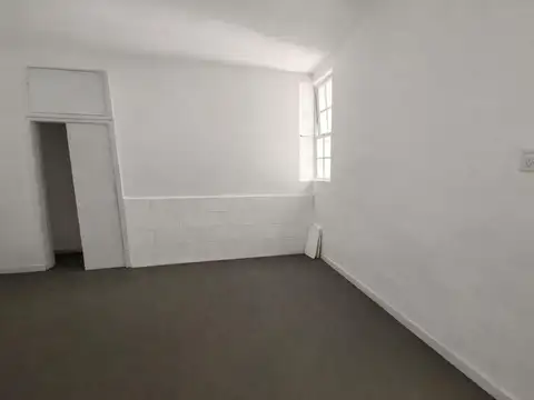 Depto Tipo Casa en Venta 40 años