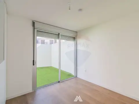 Departamento en Alquiler con 2 cocheras