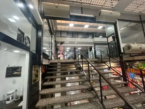 Avenida Cabildo 2200, Piso 1