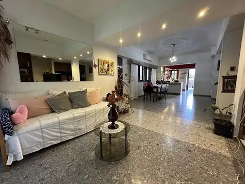 Casa en Venta en Ezpeleta Este, USD 139.900