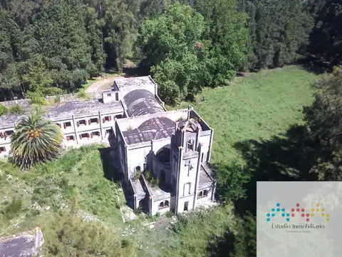 23 hectáreas y un histórico Monasterio en Brandsen