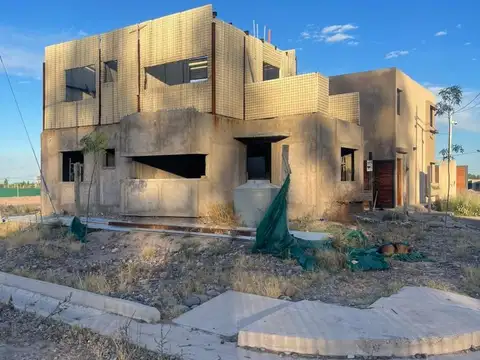 Depto Tipo Casa en Venta de 4 ambientes