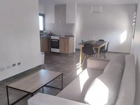 PH en venta - 3 Dormitorios 2 Baños - Maipú