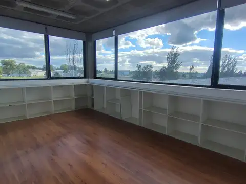 VENTA - Oficina en Fisherton