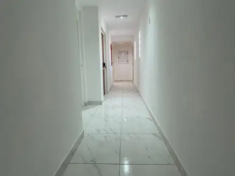 EXCEL 2 AMB A ESTRENAR AL FRENTE CON BALCON TODA LA VISTA LUZ BAÑO COMPLETO