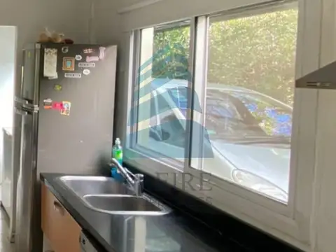VENTA - CASA DE 5 AMBIENTES EN TRES PLANTAS CON PILETA, GALERÍA, EL MOLINO, PILAR