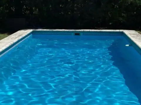 Casa en Venta con 4 cocheras