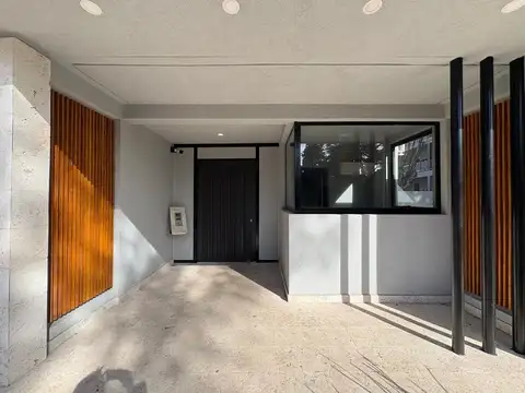 Departamento en Venta en Barrio Parque Leloir, USD 290.000