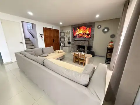 Casa en el barrio privado Jardines de Escobar