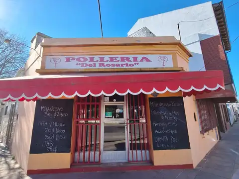 Local comercial en esquina.
