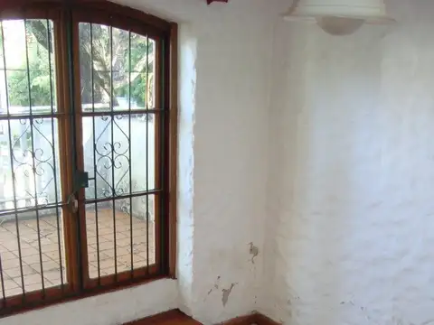 Depto Tipo Casa en Alquiler en Martínez, USD 1.400