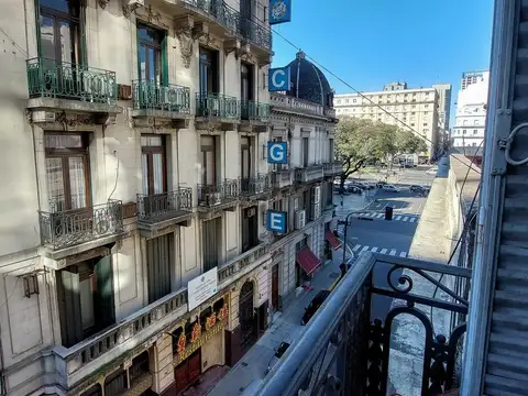 Avenida Rivadavia 1100