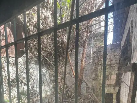 Depto Tipo Casa en Venta 56 años