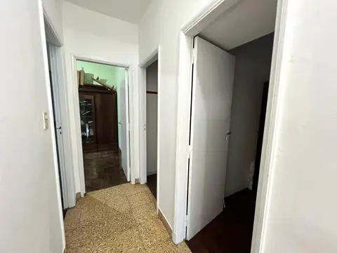 Casa 4 ambientes en venta en Martinez