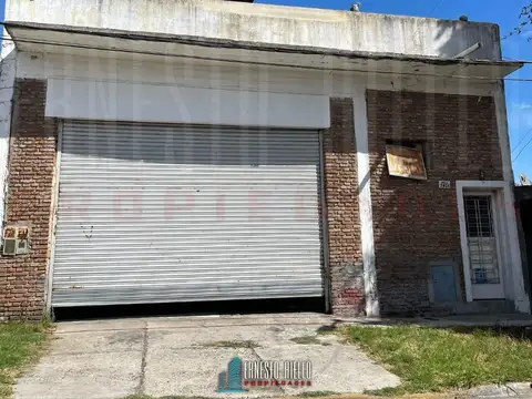 VENTA GALPON + DEPTO 3 AMBIENTES CON TERRAZA EN PLANTA ALTA.