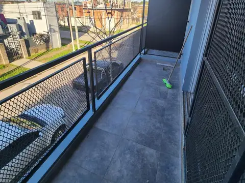 Departamento en Alquiler en Bella Vista, $ 360.000