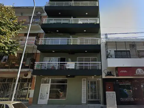 Monoambiente en alquiler- Monte Castro