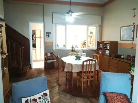 Depto Tipo Casa en Venta con 1 cocheras