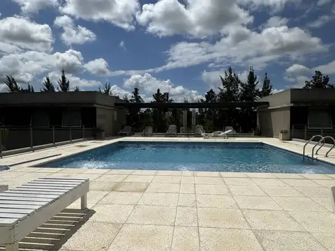Departamento en Alquiler con 1 cochera