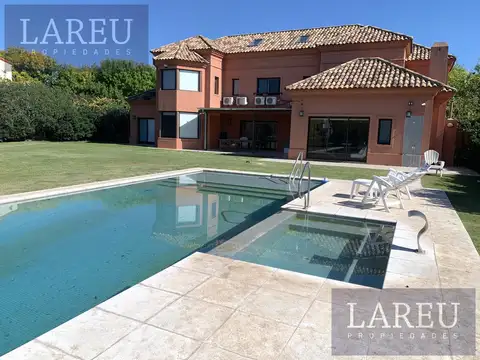 Casa en Venta de 6 dormitorios