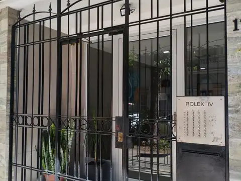 Dorrego 1700, Piso 1