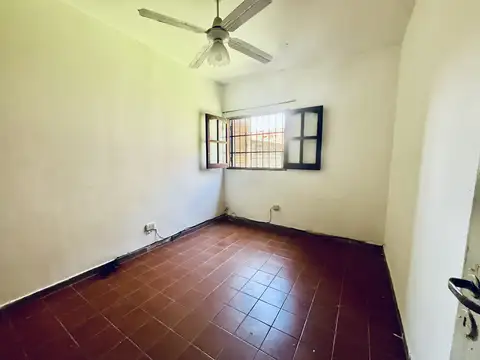 Unquillo y Av Paisandú