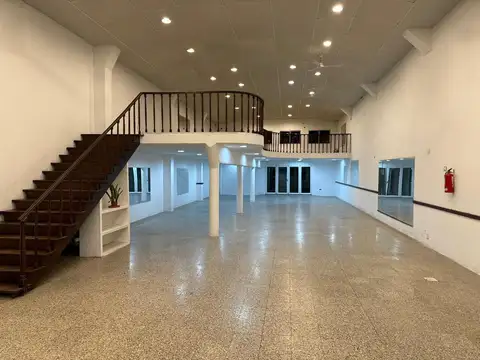 Alquiler Local Comercial – Zona Costanera, Goya