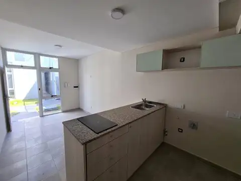 Depto Tipo Casa en Venta de 2 ambientes