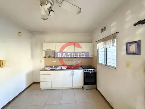 Depto Tipo Casa 4 ambientes con 1 baño