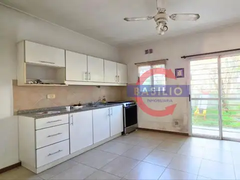 Depto Tipo Casa en Venta 17 años