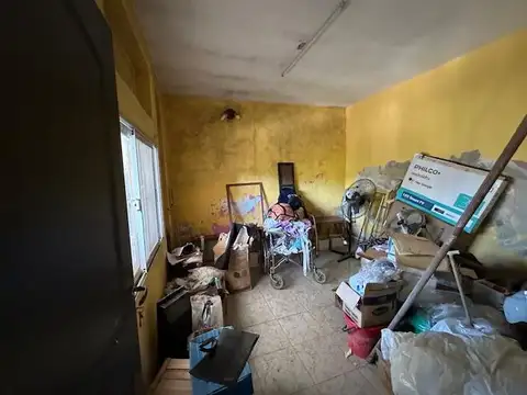 Concejal Pedro Gomez  al 2300