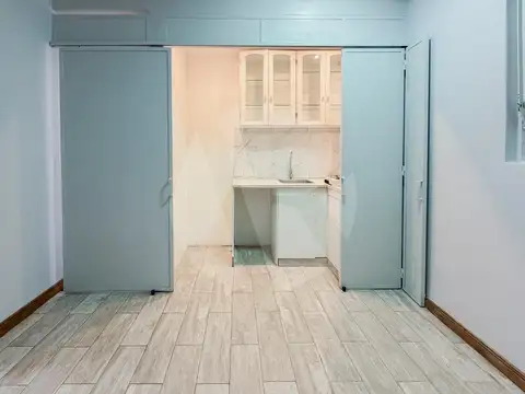 Oficina 4 ambientes con 1 baño