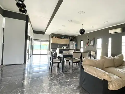 Casa en Venta en Punta Chacra, USD 115.000