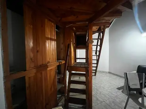 Depto Tipo Casa en Venta 36 años