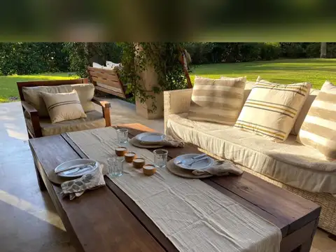 Casa en Alquiler de 5 dormitorios