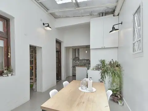 Depto Tipo Casa en Venta en Chacarita, USD 179.000