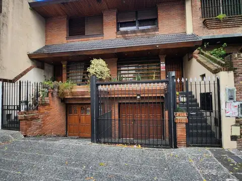 Miro al 1300. *** RESERVADO