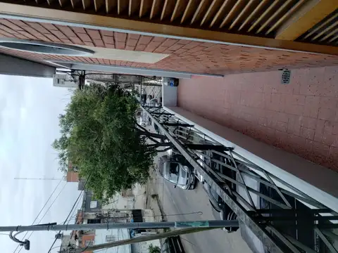 Depto Tipo Casa en Venta de 6 ambientes