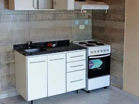 Pte M T De Alvear 1200